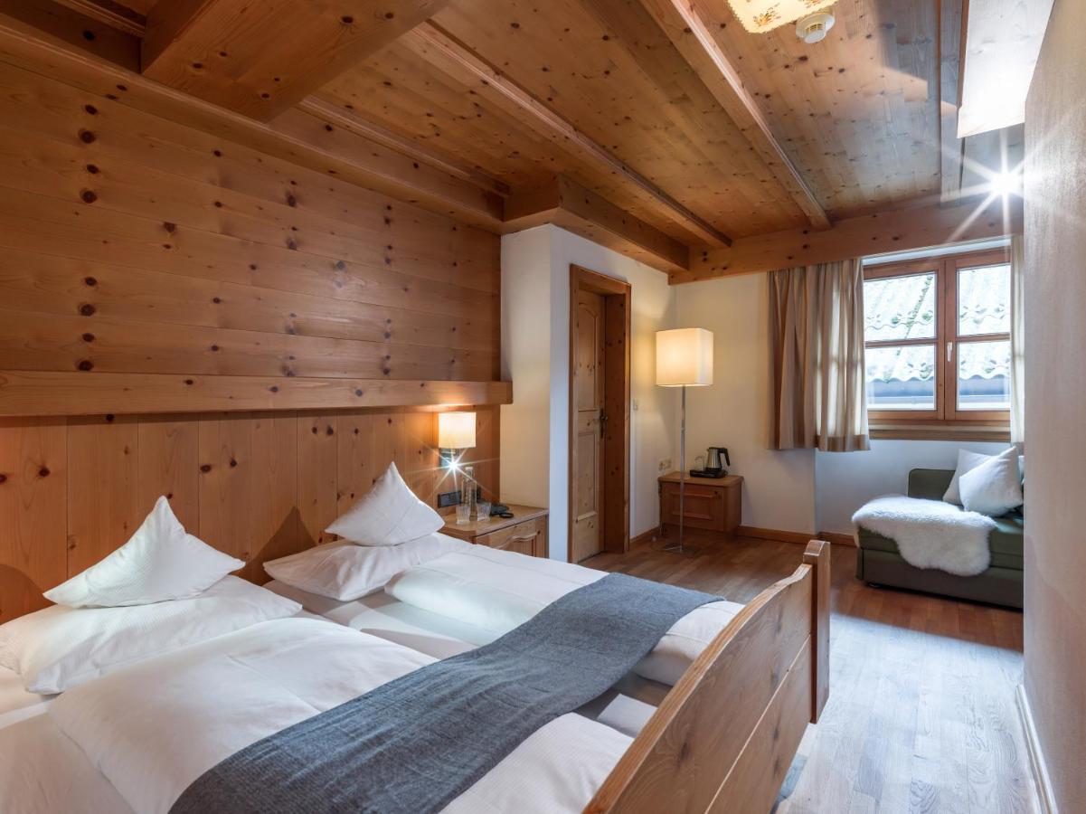 Hotel Gasthof Blaue Quelle Erl エクステリア 写真